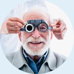 Test wzroku dla starszego pana